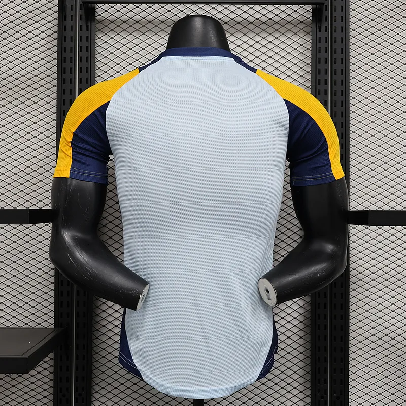 24-25 real madrid Training Shirt Player Version - Image 3