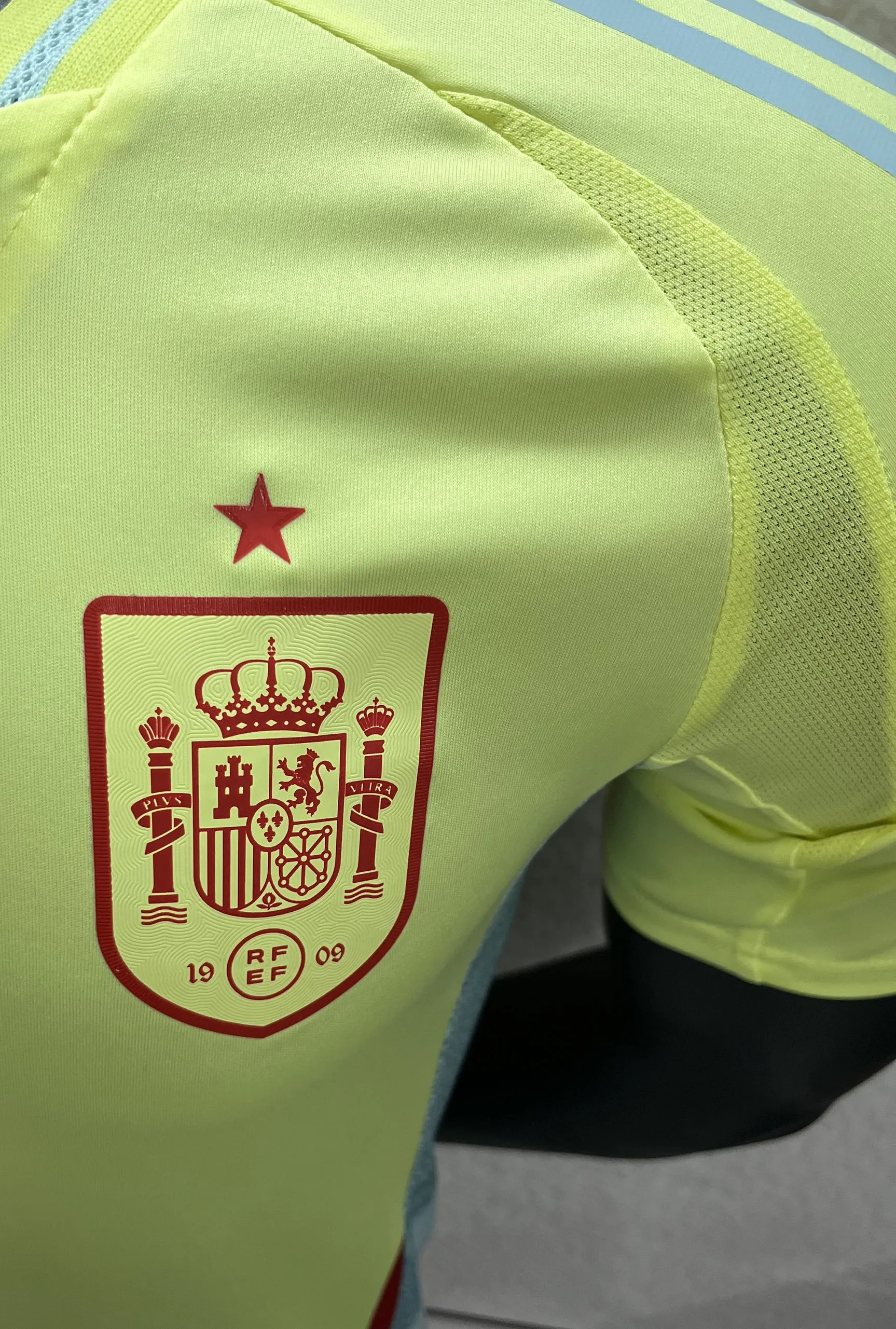 Spain Away Olmo 10 Shirt 2024-2025 Fan / Player version Size£ºS-2XL Non-Customize - Image 18
