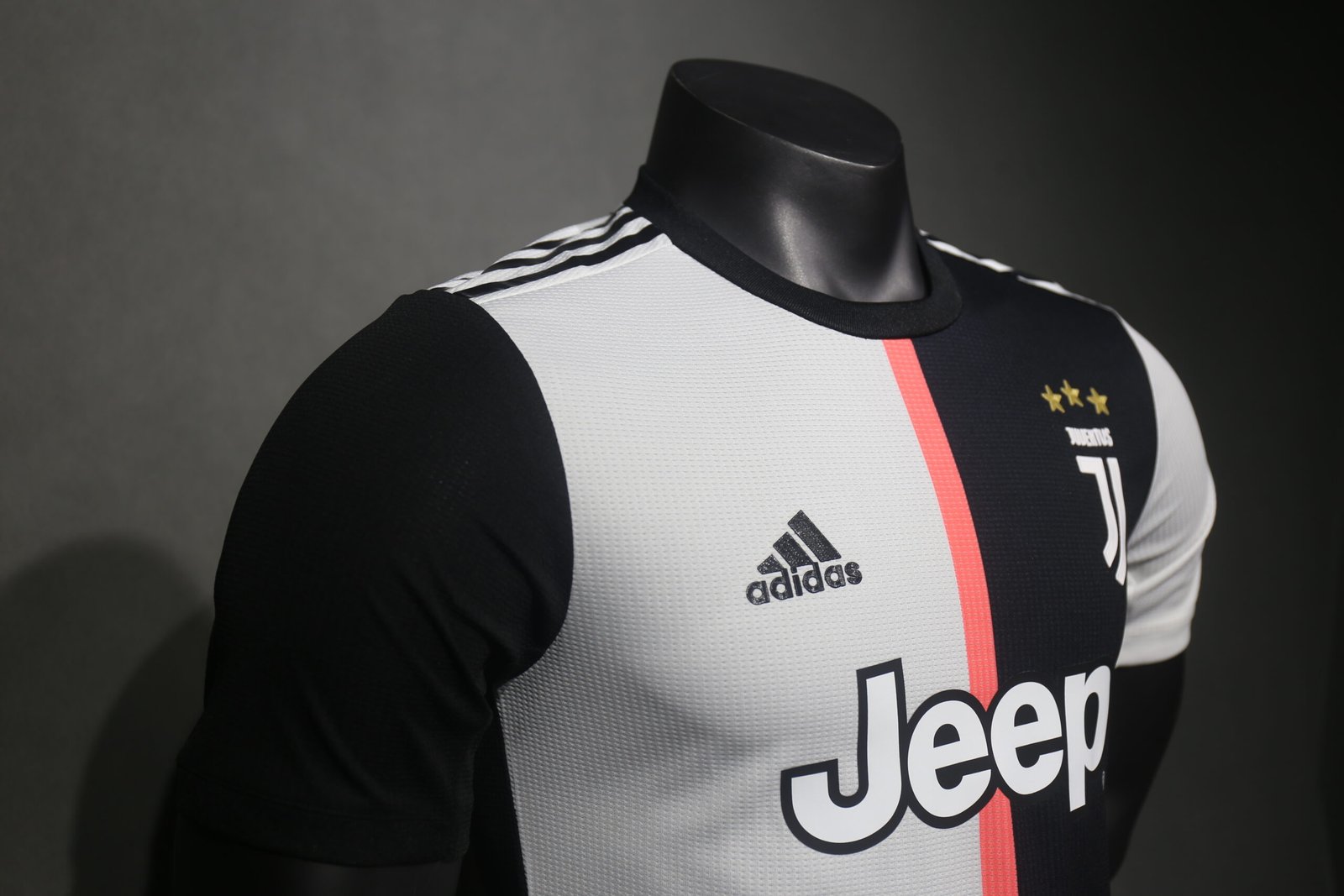 2019-20 Juventus Home Retro Soccer Jersey Adidas Ronaldo #7 - Image 12