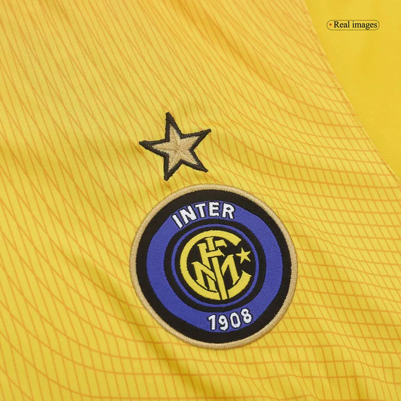 Inter Milan 2002/03 Retro Jersey Third Away - Image 3