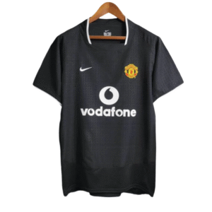 Retro Manchester United Away Football Shirt  2003/2004