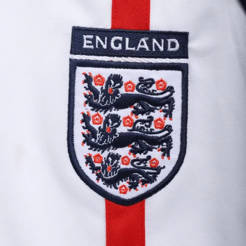 England World Cup 2002 Retro Soccer Jersey Home - Image 8
