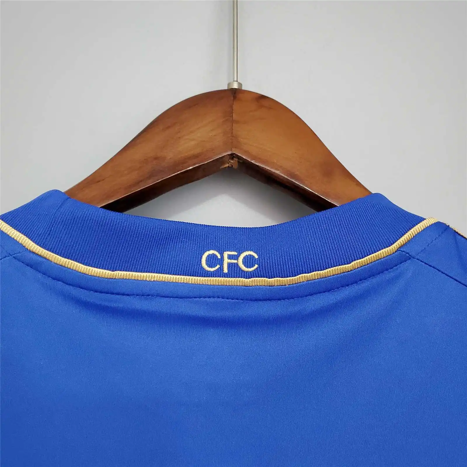 12-13 Chelsea Retro Jersey Home - Image 6
