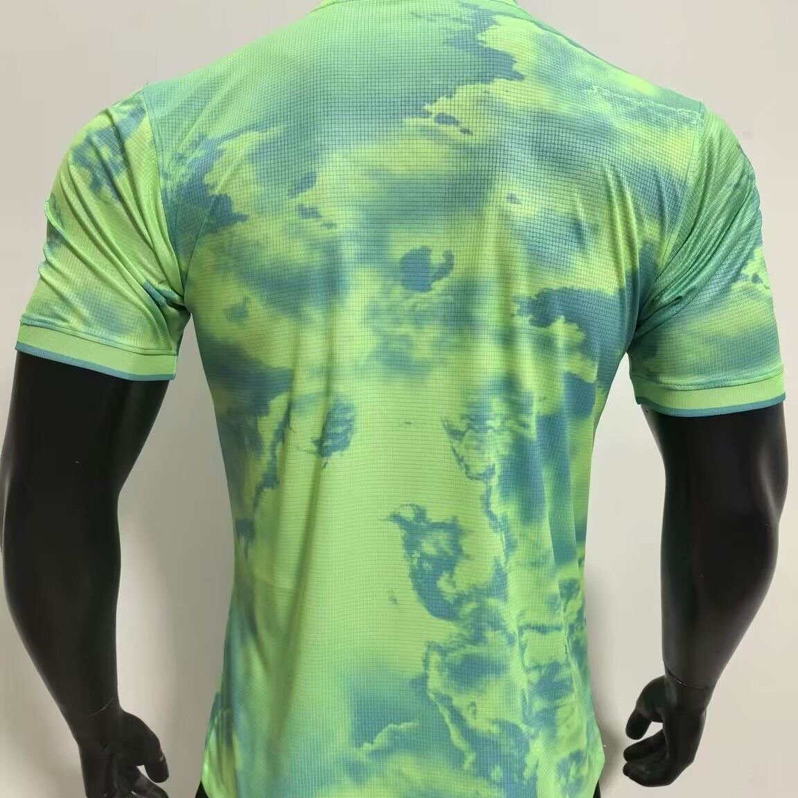 Barcelona 25-26 Player Version Soccer Jerseys - Image 4