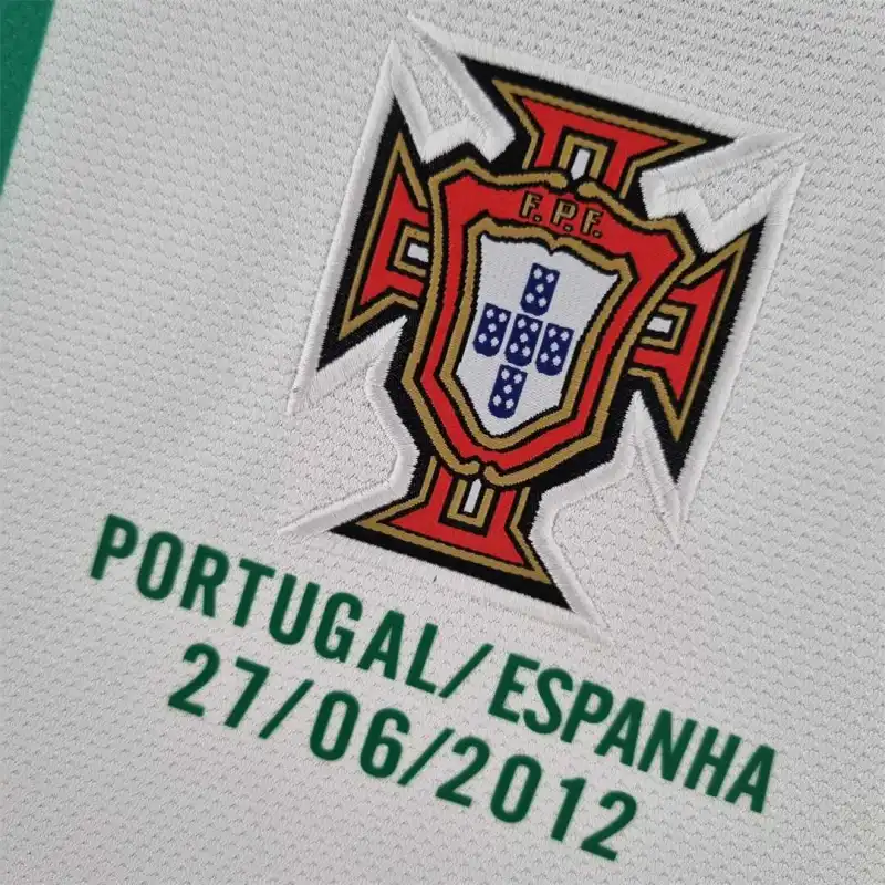 Portugal 2012 Retro Jersey Away Long Sleeve - Image 7