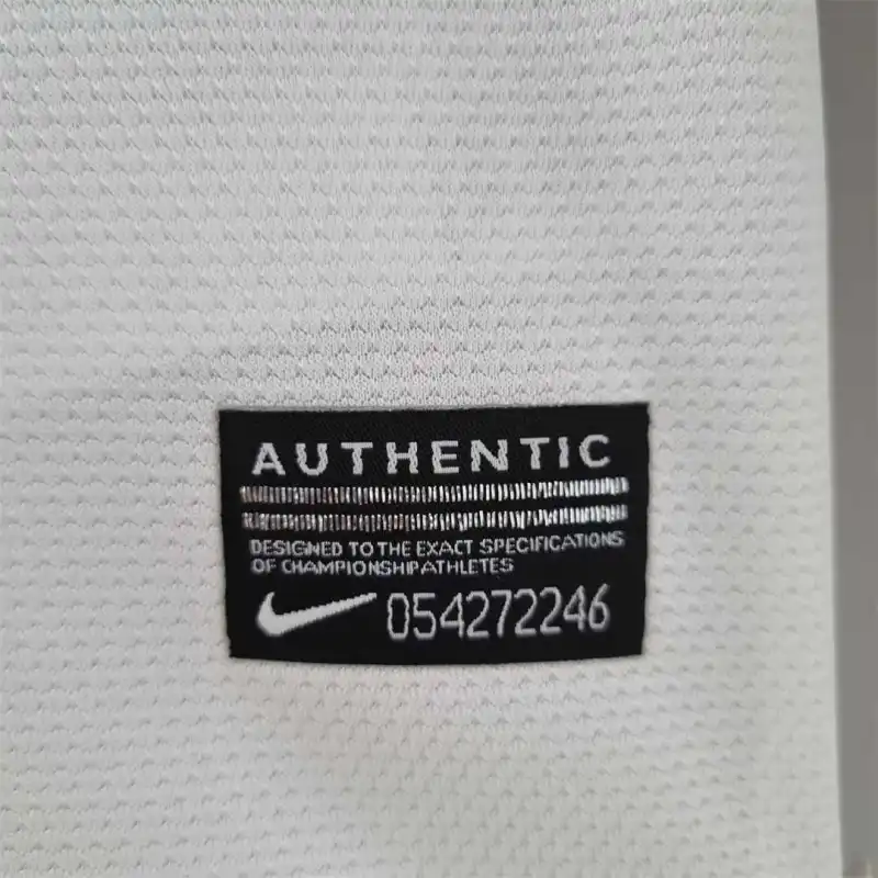 Portugal 2012 Retro Jersey Away Long Sleeve - Image 8