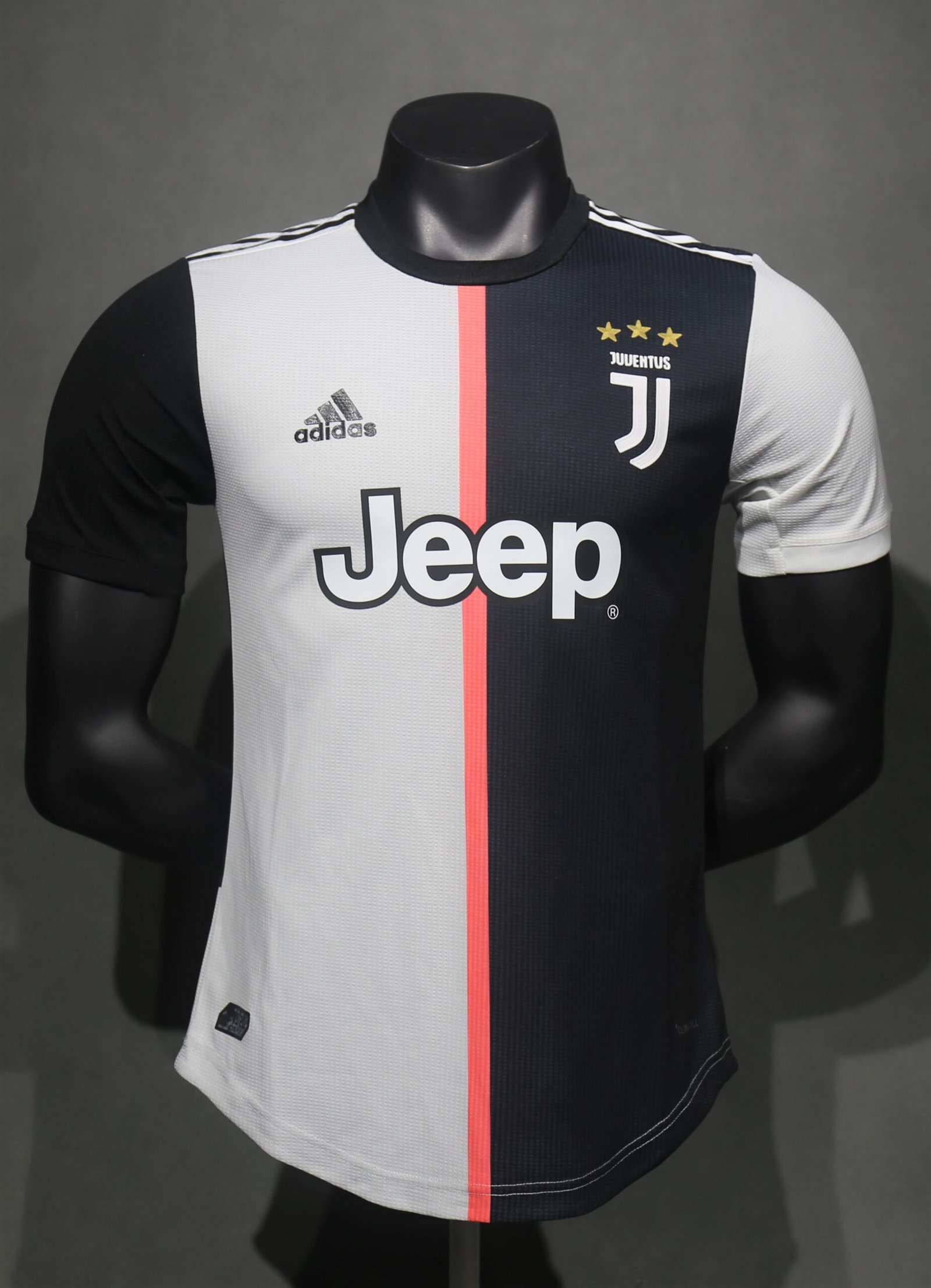 2019-20 Juventus Home Retro Soccer Jersey Adidas Ronaldo #7 - Image 10