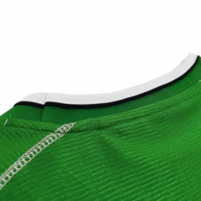 Ireland 2002 Retro Home Jersey - Image 10