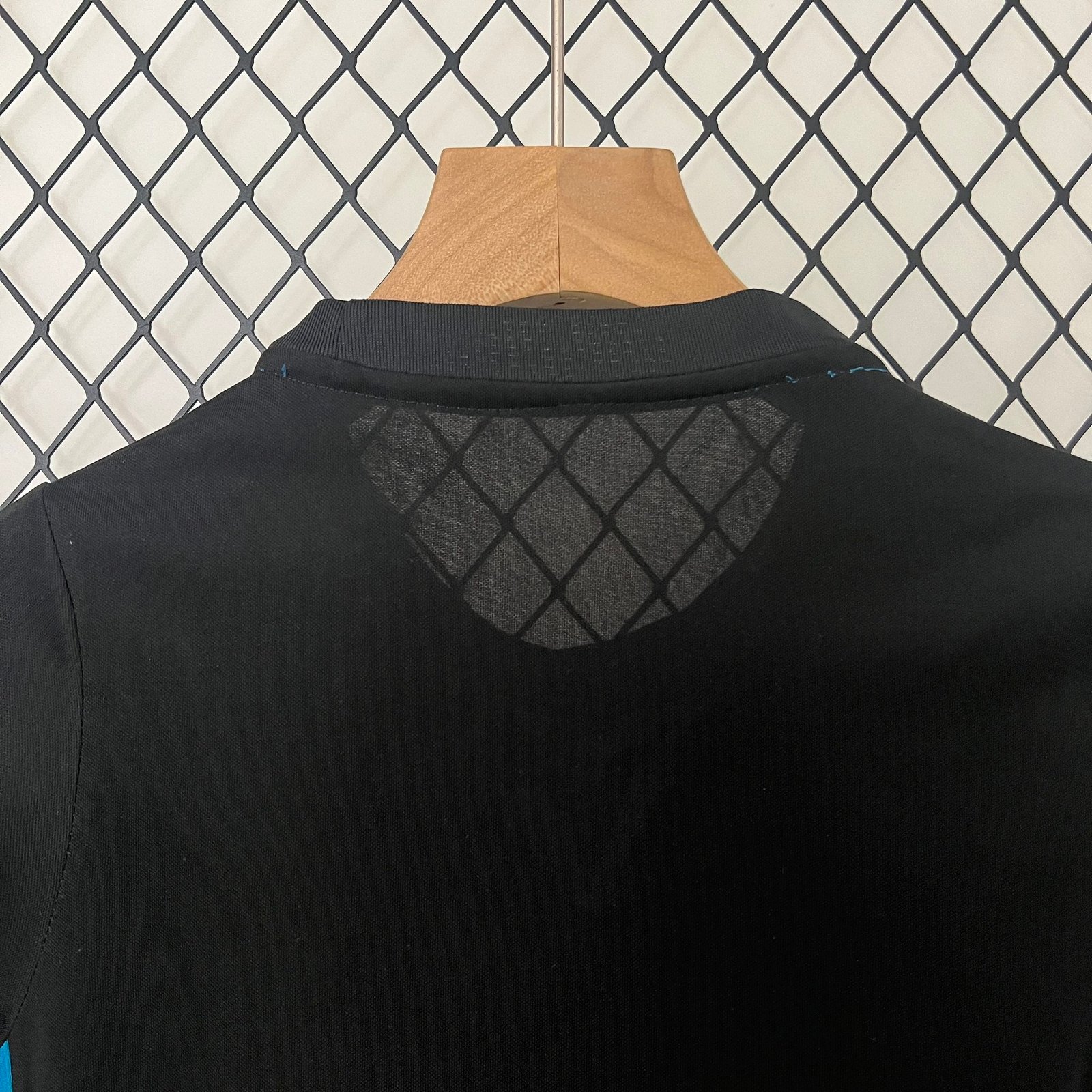 real madrid 17-18 Away Retro Kid Kits Youth Apparels Jersey - Image 7