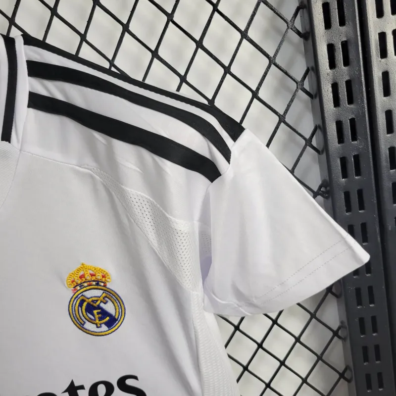 24-25 real madrid Home Kids Kit Jersey+Shorts - Image 9